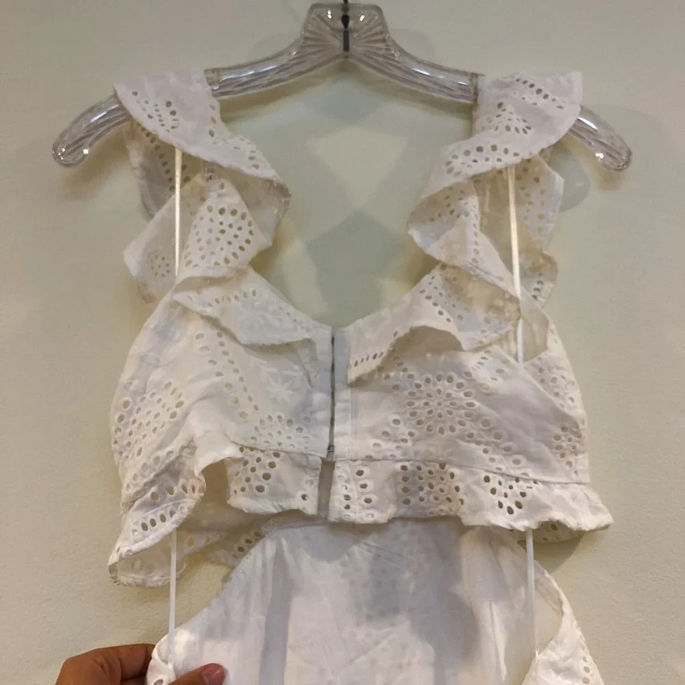ASTR The Label Bohemian Classic Cutout Ruffle Eyelet Mini Dress Women's Small - Picture 9 of 9